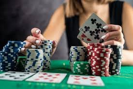 Capsa Banting hand rankings displayed on idstar slot